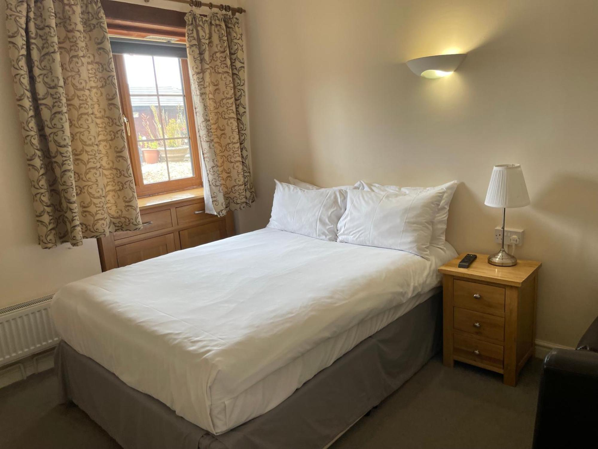 Bridge Farm Guesthouse Rooms Dundry Exterior foto